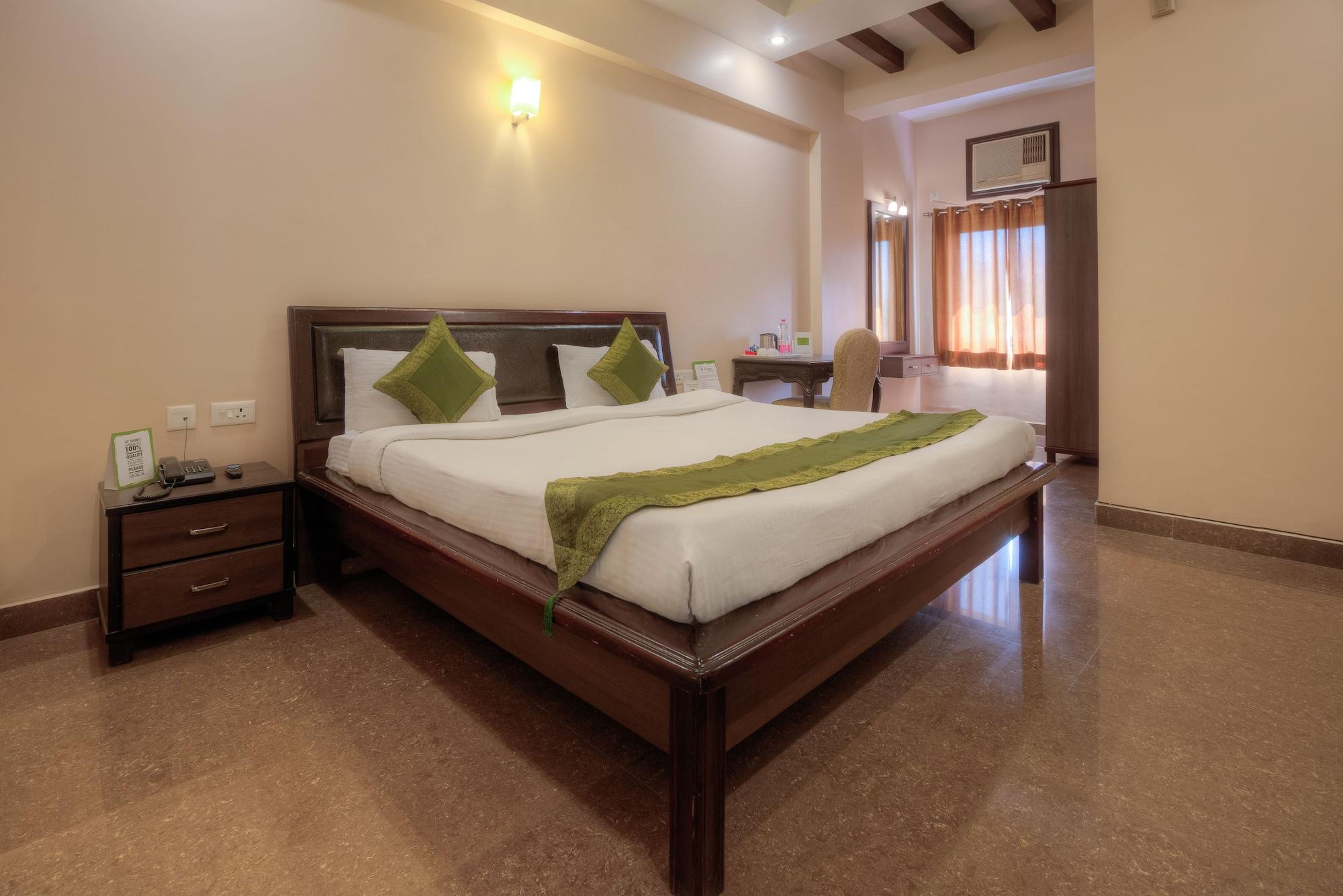 Treebo Shivam Inn Near Singapore Mall Lucknow Bagian luar foto