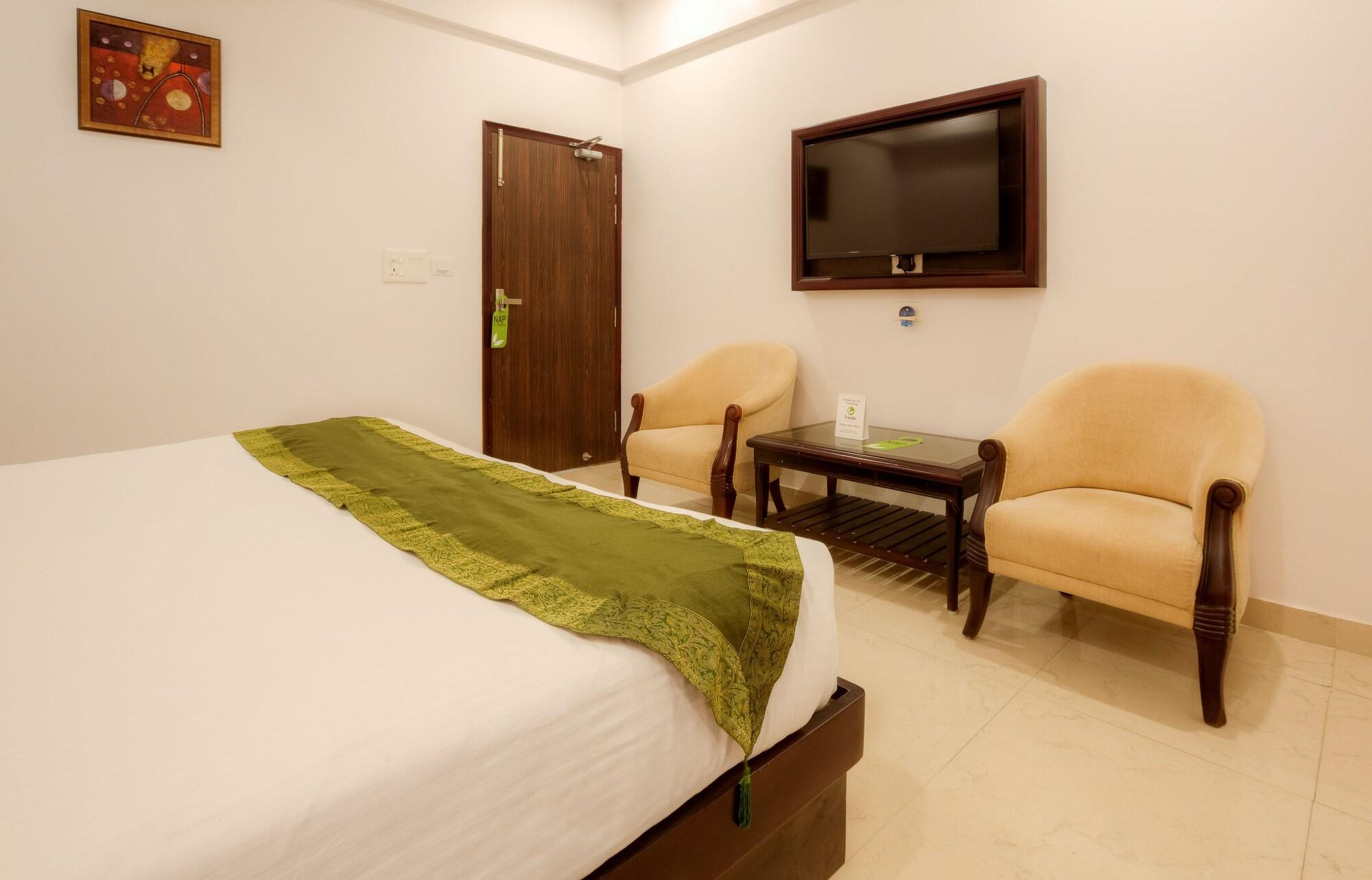 Treebo Shivam Inn Near Singapore Mall Lucknow Bagian luar foto
